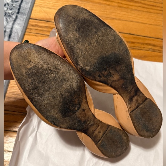 Roger Vivier flat - Picture 2 of 8